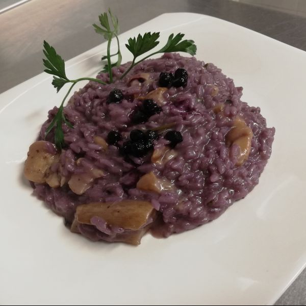 Risotto con Funghi Porcini e Mirtilli 